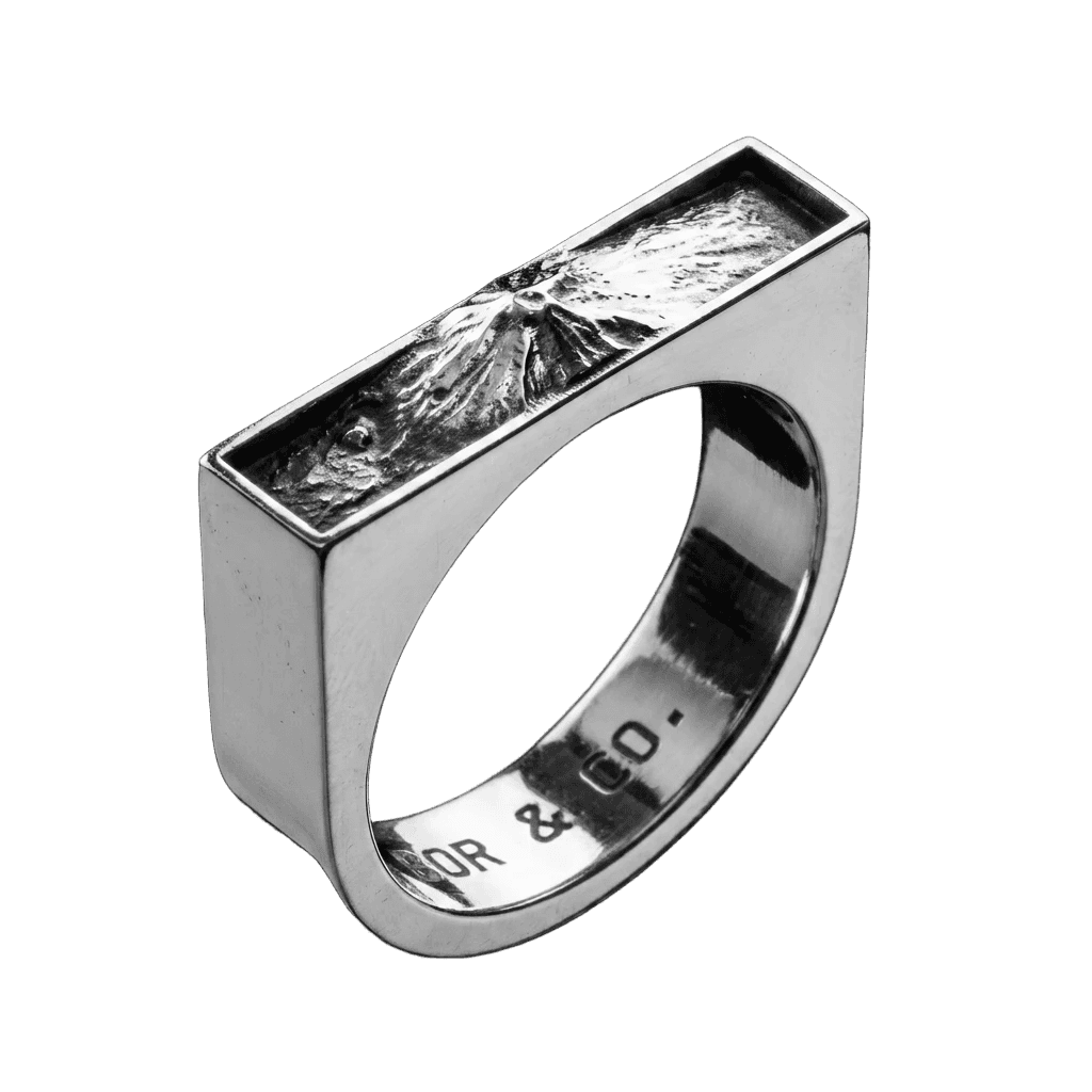925 sterling silver rectangle signet ring with Mt Fuji terrain relief on the table, mirror-polished finish, background removed.